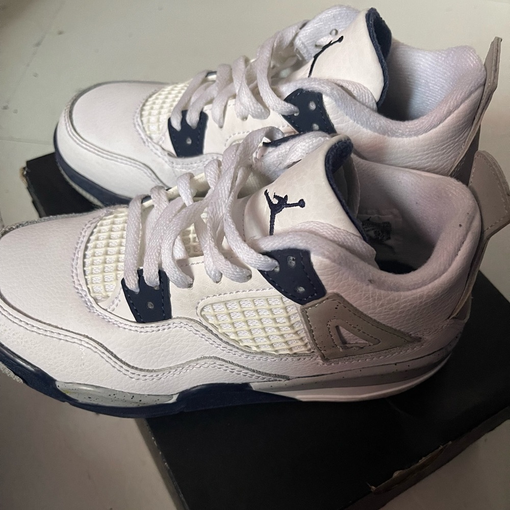 Jordan retro 4 (PS)